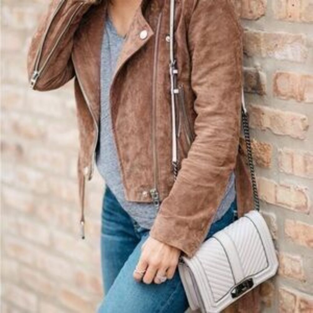 Women's Brown faux Suede Jacket - Picture 3 of 5